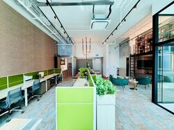 Arc 380 (D8), Office #639373711